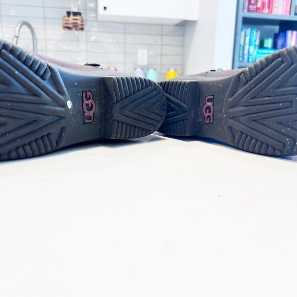 UGG Boots - Picture 2 of 5